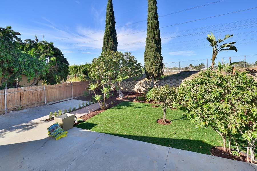 166 Bethune Way Chula Vista, CA 91911 - Photo 17 of 20