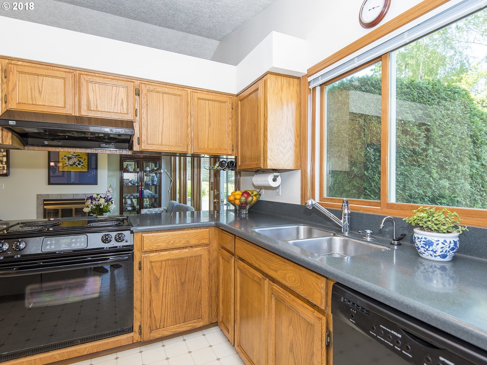 10450 Southwest Porter Street Portland, OR 97225 - Photo 14 of 32 Gallery Image 14