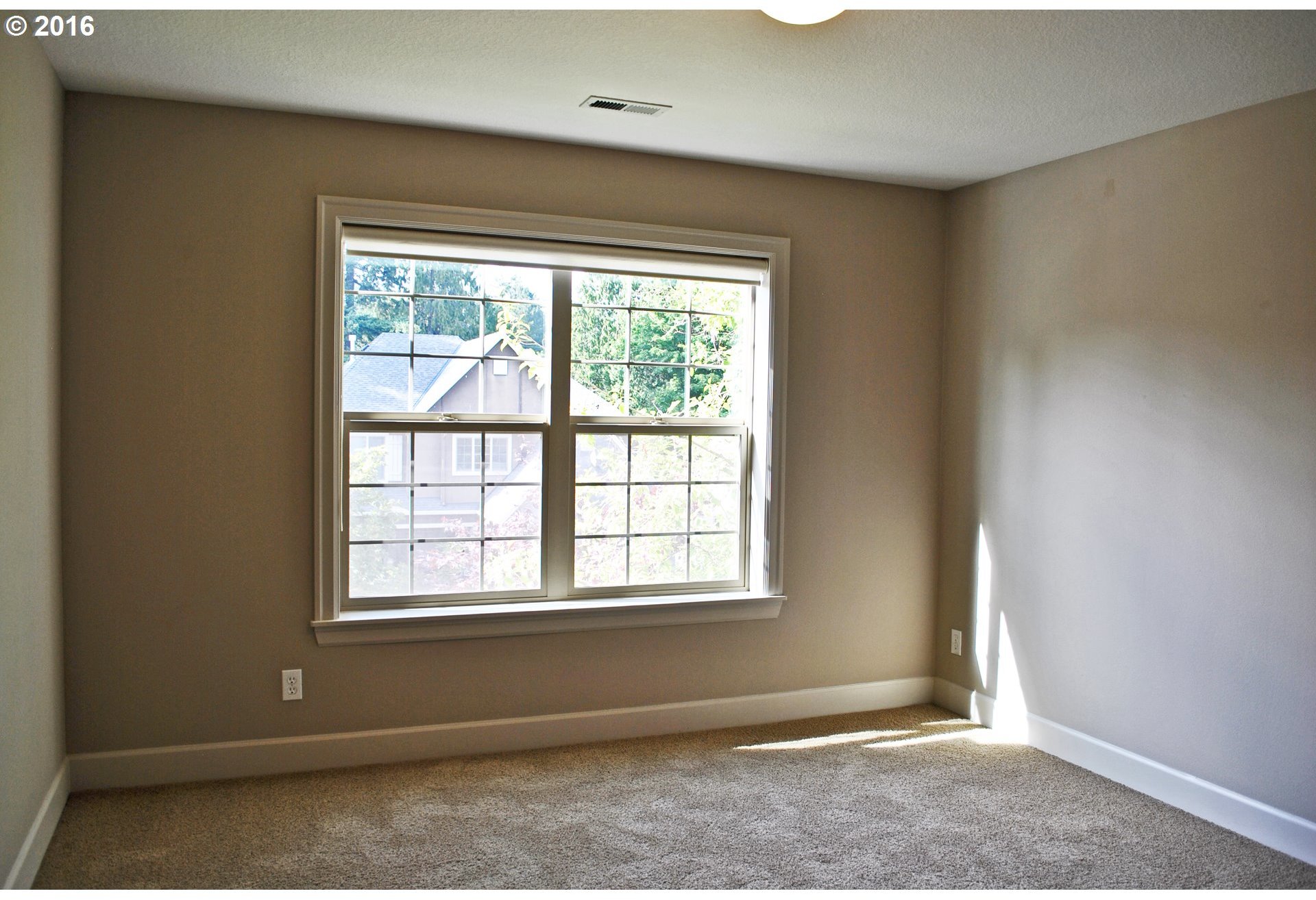 1710 Southwest Joshua Street Portland, OR 97219 - Photo 25 of 27 Gallery Image 25