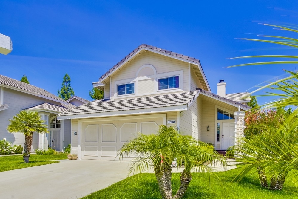 11935 Eastbourne Road San Diego, CA 92128 - Photo 2 of 25