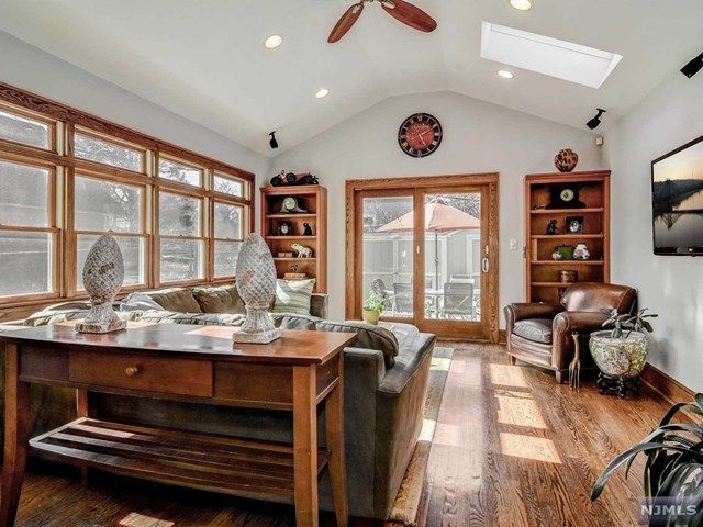 84 High Street Glen Ridge, NJ 07028 - Photo 8 of 18