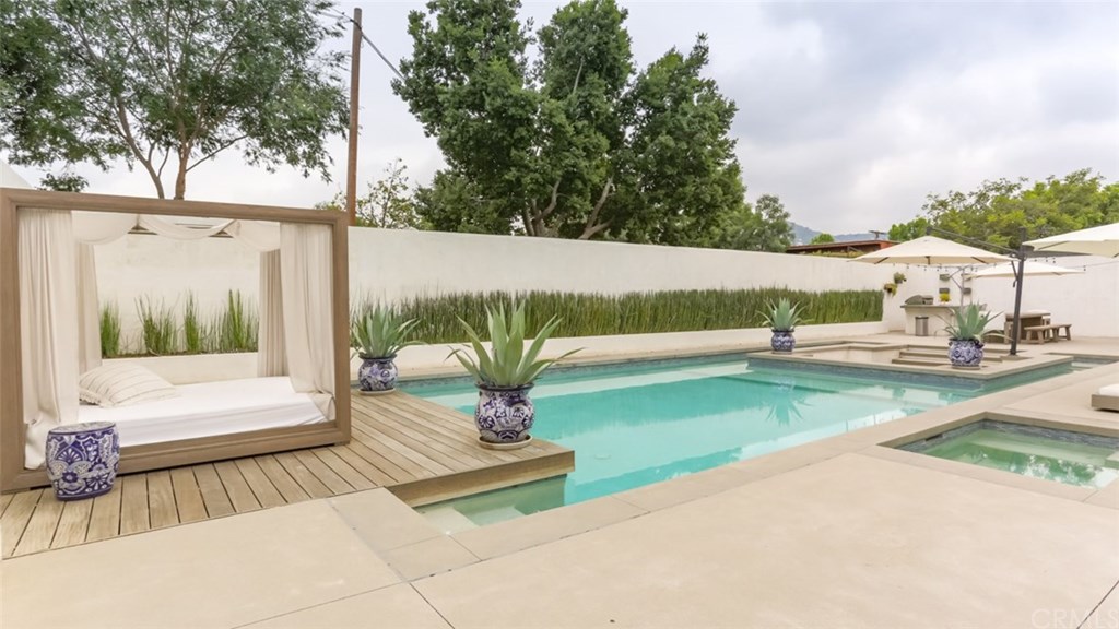 154 Allen Avenue Glendale, CA 91201 - Photo 24 of 32