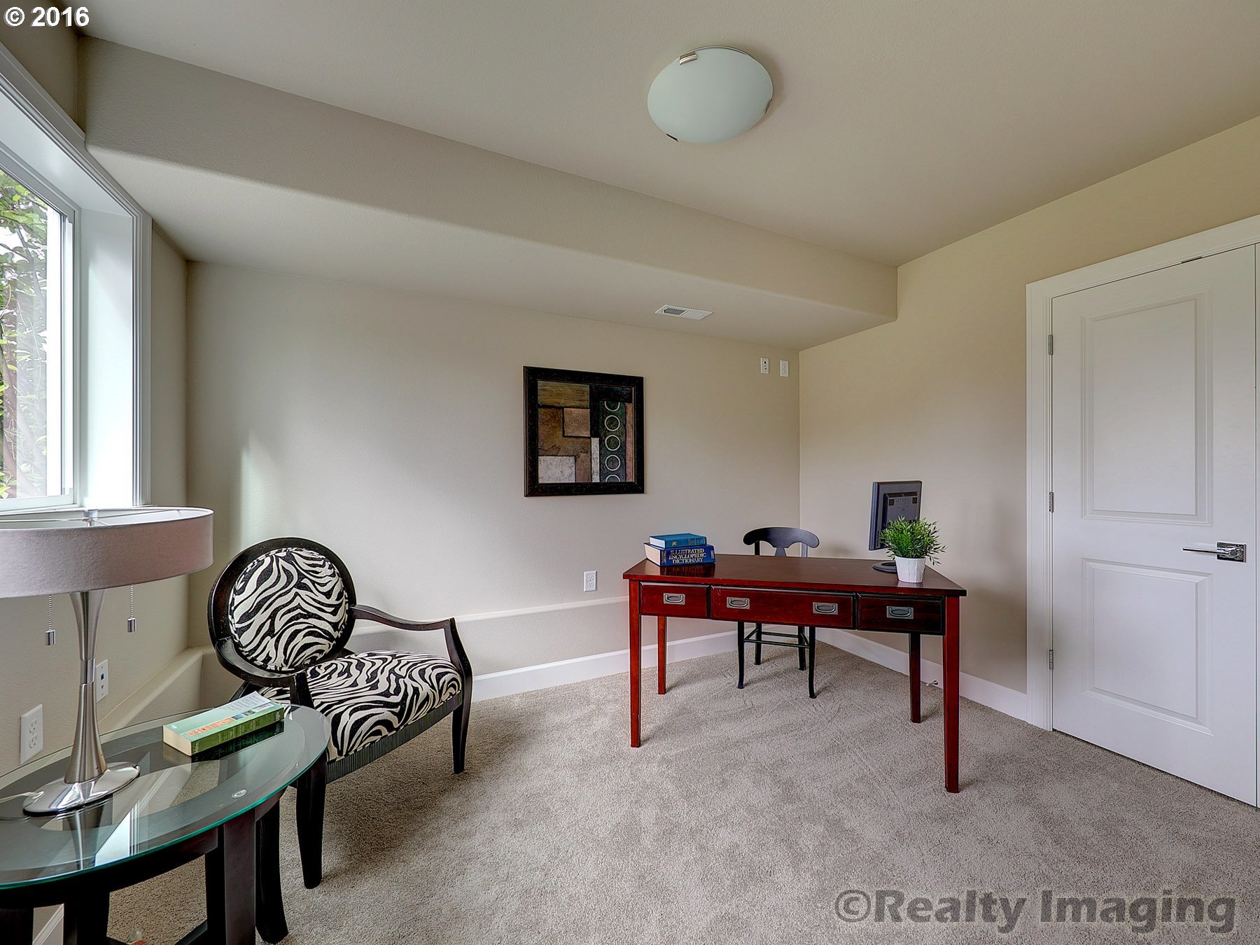 5155 Southwest Maplewood Road Portland, OR 97219 - Photo 23 of 24 Gallery Image 23