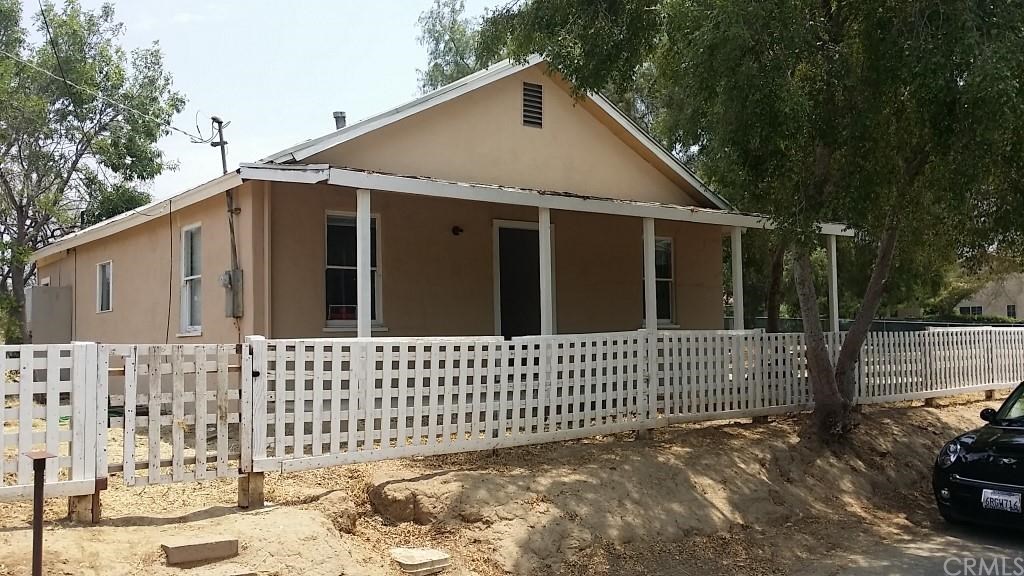 1010 Clark Street Riverside, CA 92501 - Photo 1 of 1