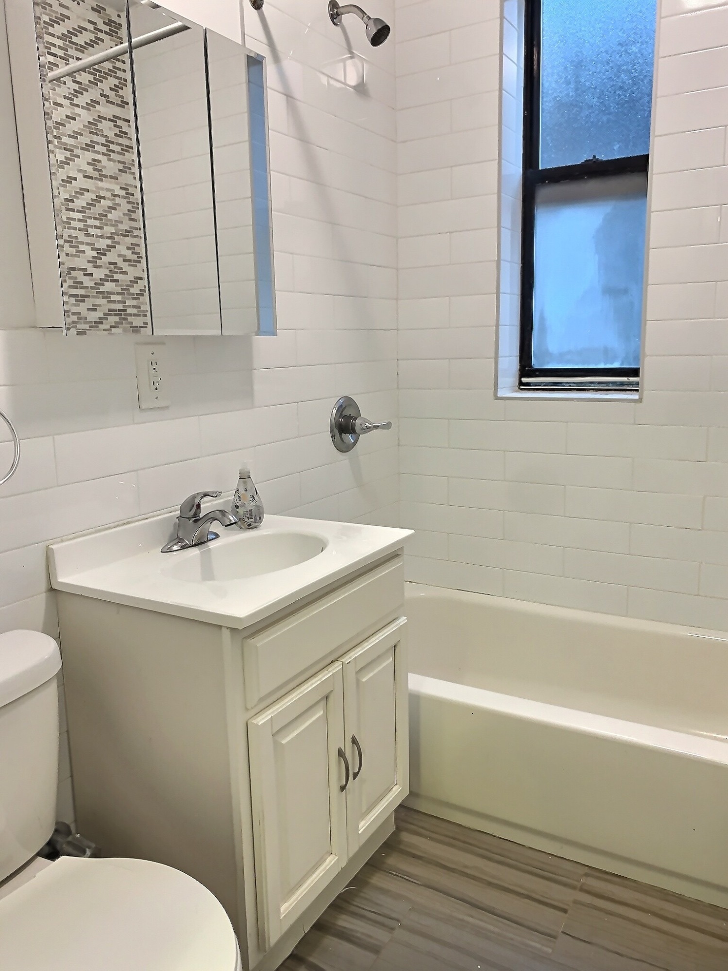 119 Post Avenue, Unit 4I Manhattan, NY 10034 - Photo 4 of 5