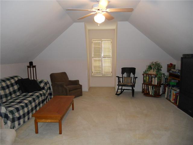 685 Beckett Ridge Cove Collierville, TN 38017 - Photo 11 of 12 Large Bonus room