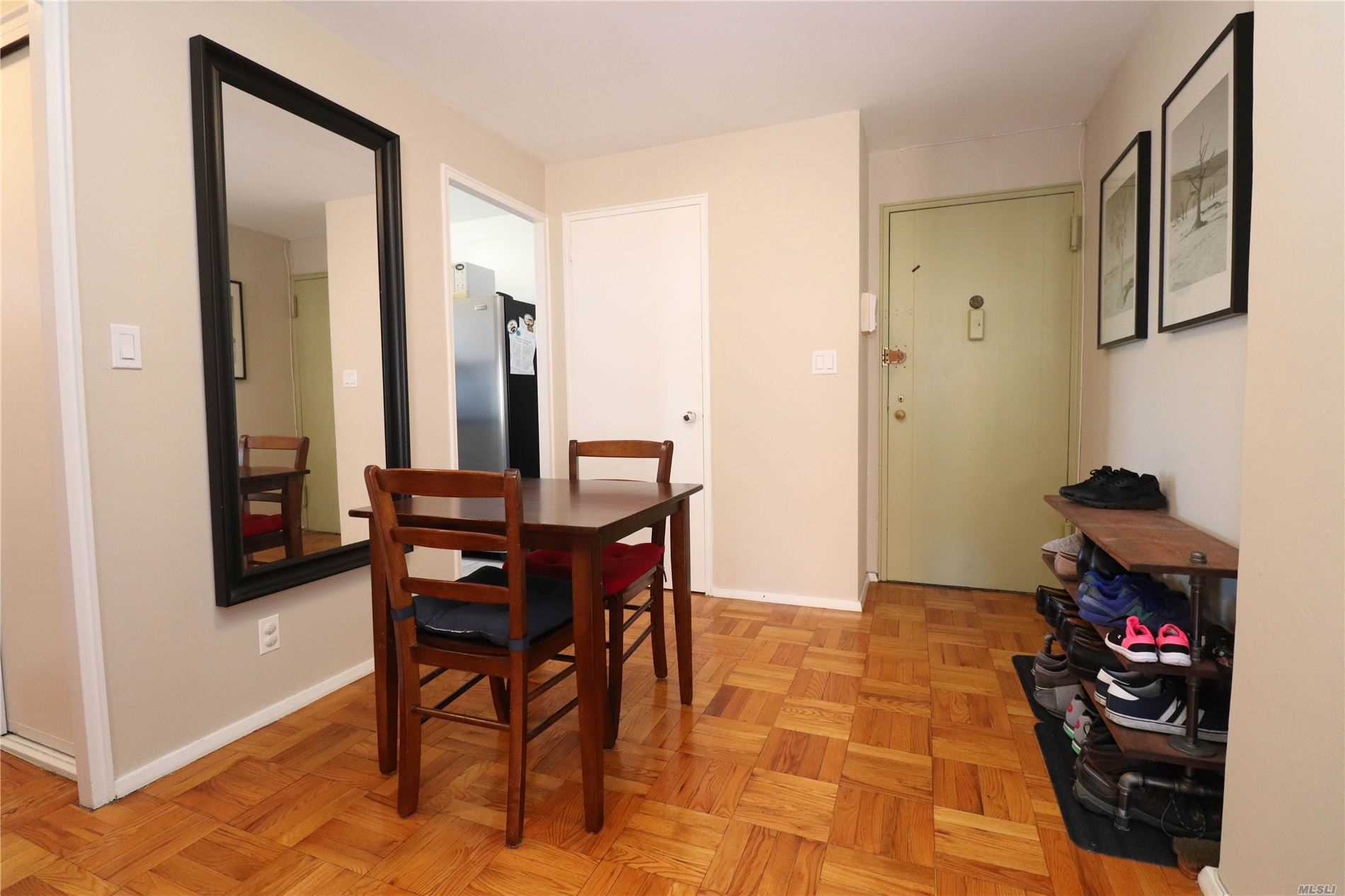 21-80 33rd Road, Unit 10B Queens, NY 11106 - Photo 2 of 5