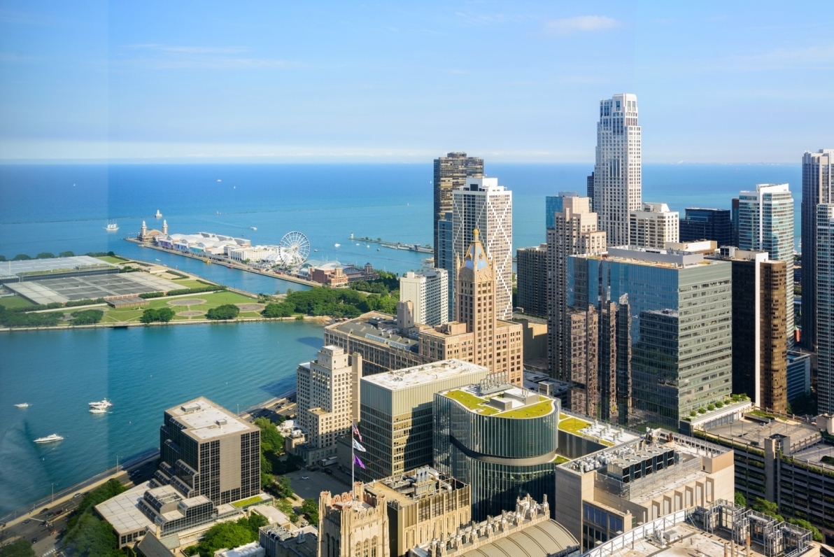 180 E Pearson St, Chicago, IL 60611 - Photo 6 of 8