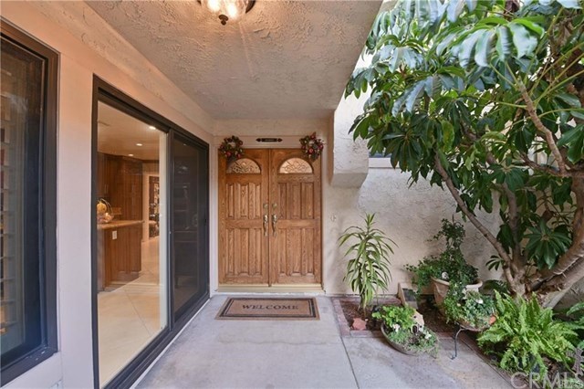 663 Colonial Circle Fullerton, CA 92835 - Photo 3 of 21