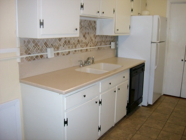 2178 Thomas Road Memphis, TN 38134 - Photo 11 of 17 Gallery Image 11