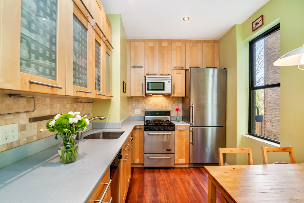 285 Prospect Place, Unit 1A Brooklyn, NY 11238 - Photo 3 of 6