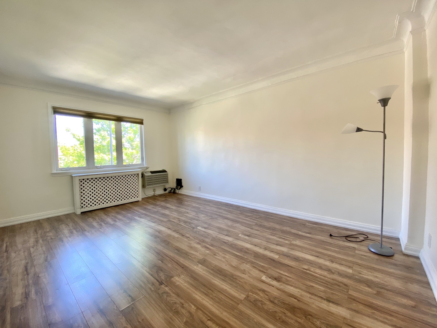 20-15 29th Street, Unit 2 Queens, NY 11105 - Photo 6 of 14