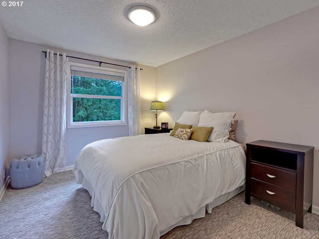 6202 Southwest Hamilton Street Portland, OR 97221 - Photo 8 of 32 Gallery Image 8