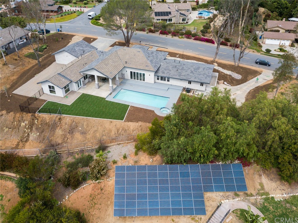 13757 Del Poniente Road Poway, CA 92064 - Photo 42 of 75