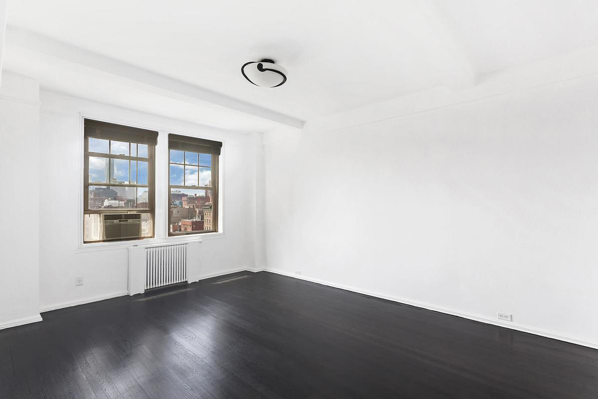 299 West 12th Street, Unit 10F Manhattan, NY 10014 - Photo 5 of 7