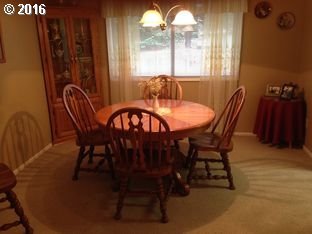 20770 Southwest Rosa Drive Beaverton, OR 97078 - Photo 11 of 13 Gallery Image 11