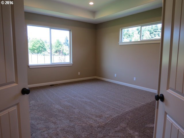 7765 River Road Northeast Keizer, OR 97303 - Photo 14 of 32 Gallery Image 14