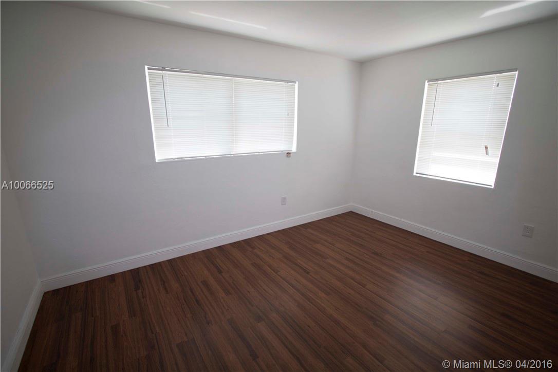 910 Northwest 89th Street Miami, FL 33150 - Photo 33 of 35