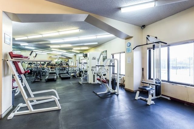 Shore Towers Condominium 25-40 Shore Blvd, Queens, NY 11102 - Photo 11 of 27