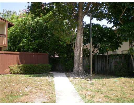 7034 Southwest 114th Place, Unit H51 Miami, FL 33173 - Photo 2 of 13