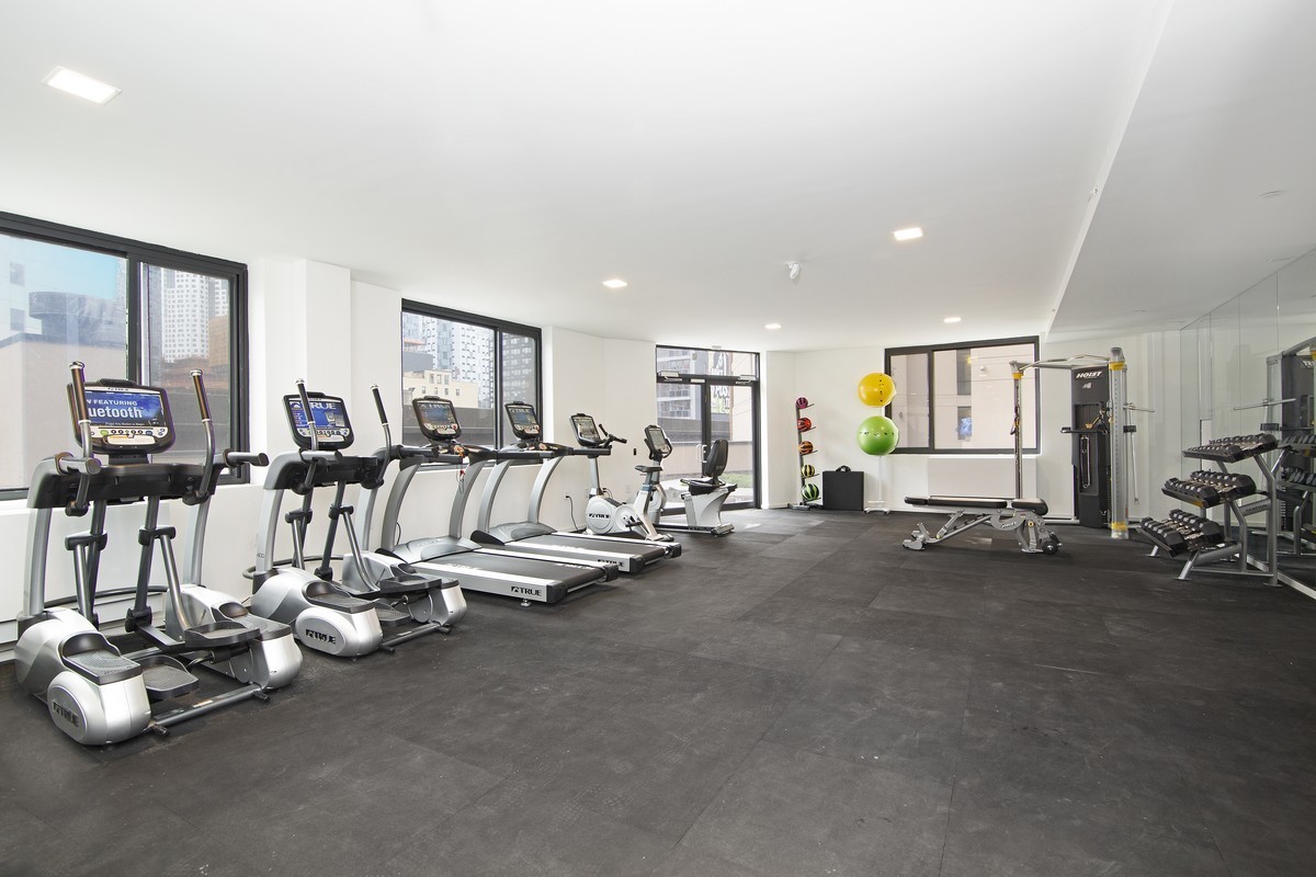 The Dutch 25-19 43rd Ave, Queens, NY 11101 - Photo 5 of 8