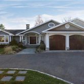 $1,675,000 | 2 Split Rail Court, Dix Hills, NY 11746