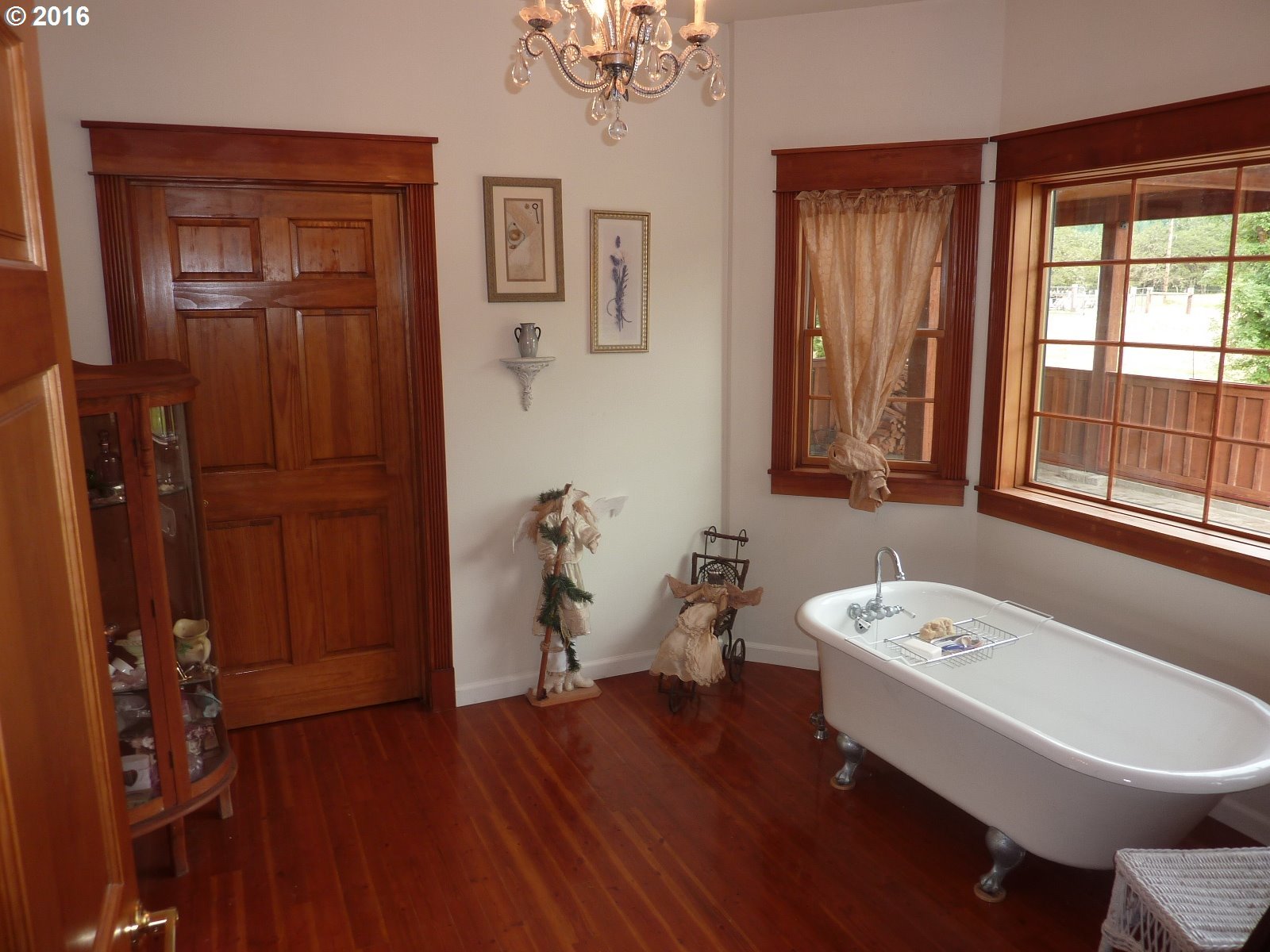 700 Thomas Road Sutherlin, OR 97479 - Photo 7 of 32