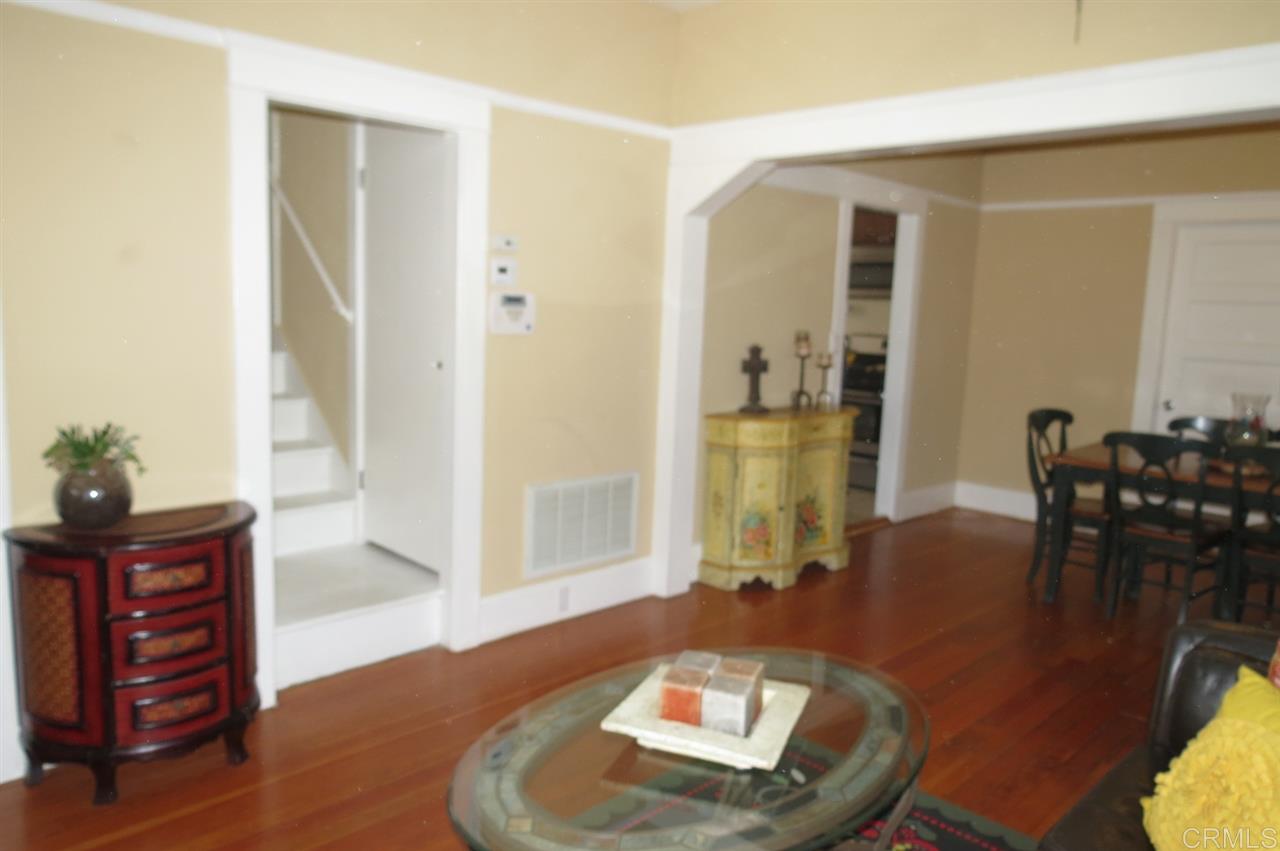 409 South Tulip Street Escondido, CA 92025 - Photo 10 of 25