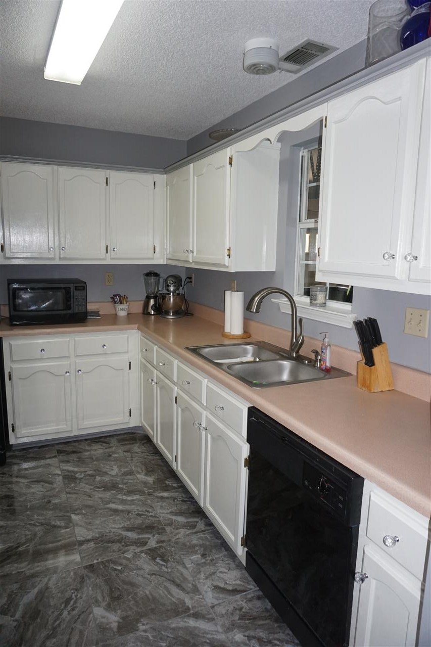 8052 Ellis Road Bartlett, TN 38133 - Photo 12 of 24 Gallery Image 12