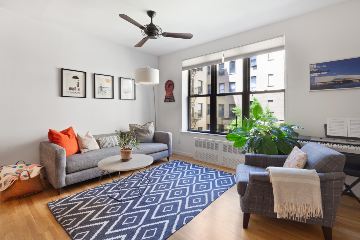 315 St Johns Place, Unit 3D Brooklyn, NY 11238 - Photo 3 of 10