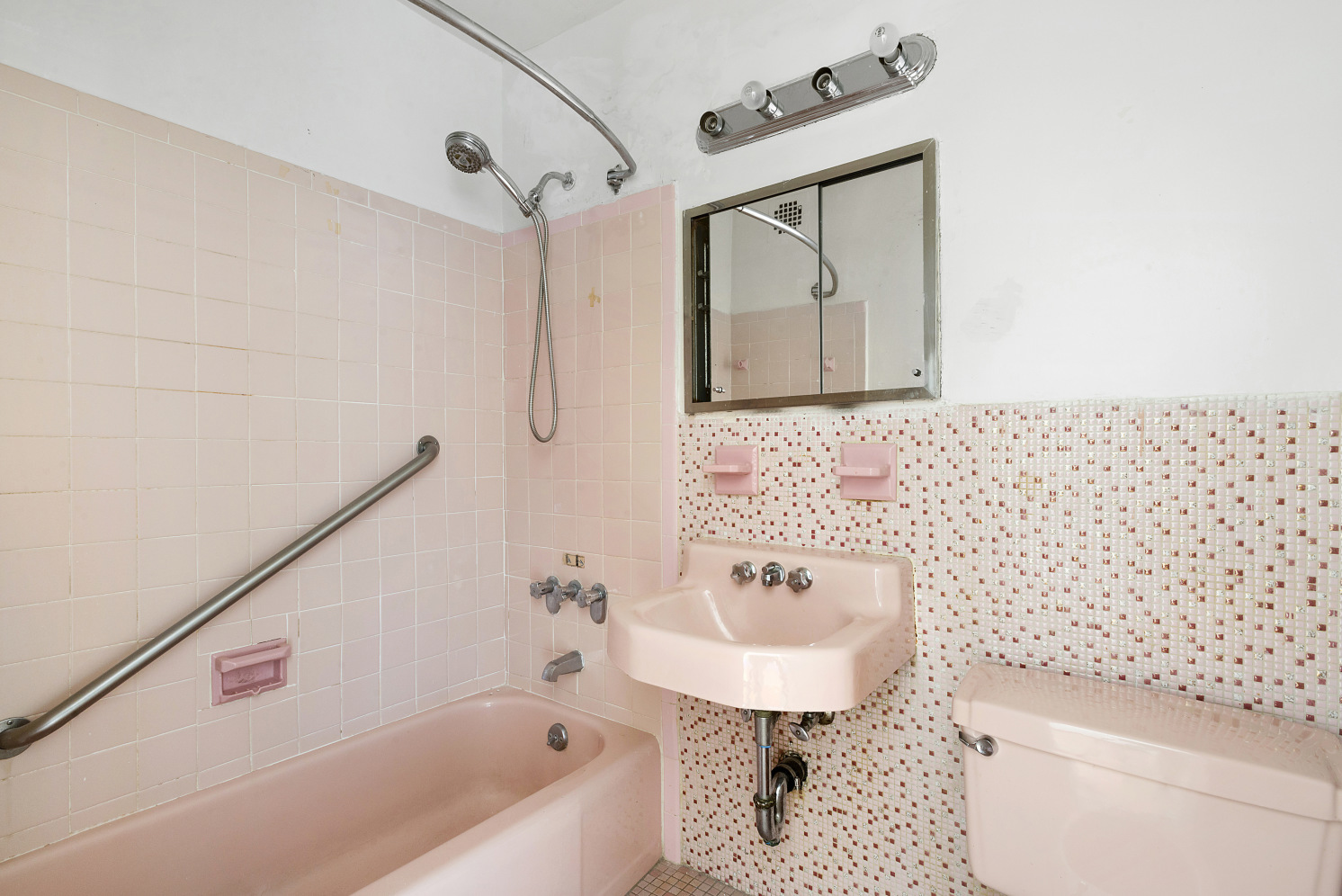 1655 Flatbush Avenue, Unit A603 Brooklyn, NY 11210 - Photo 8 of 12