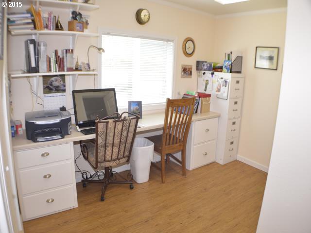 702 Taylor Road Kalama, WA 98625 - Photo 7 of 15 Gallery Image 7