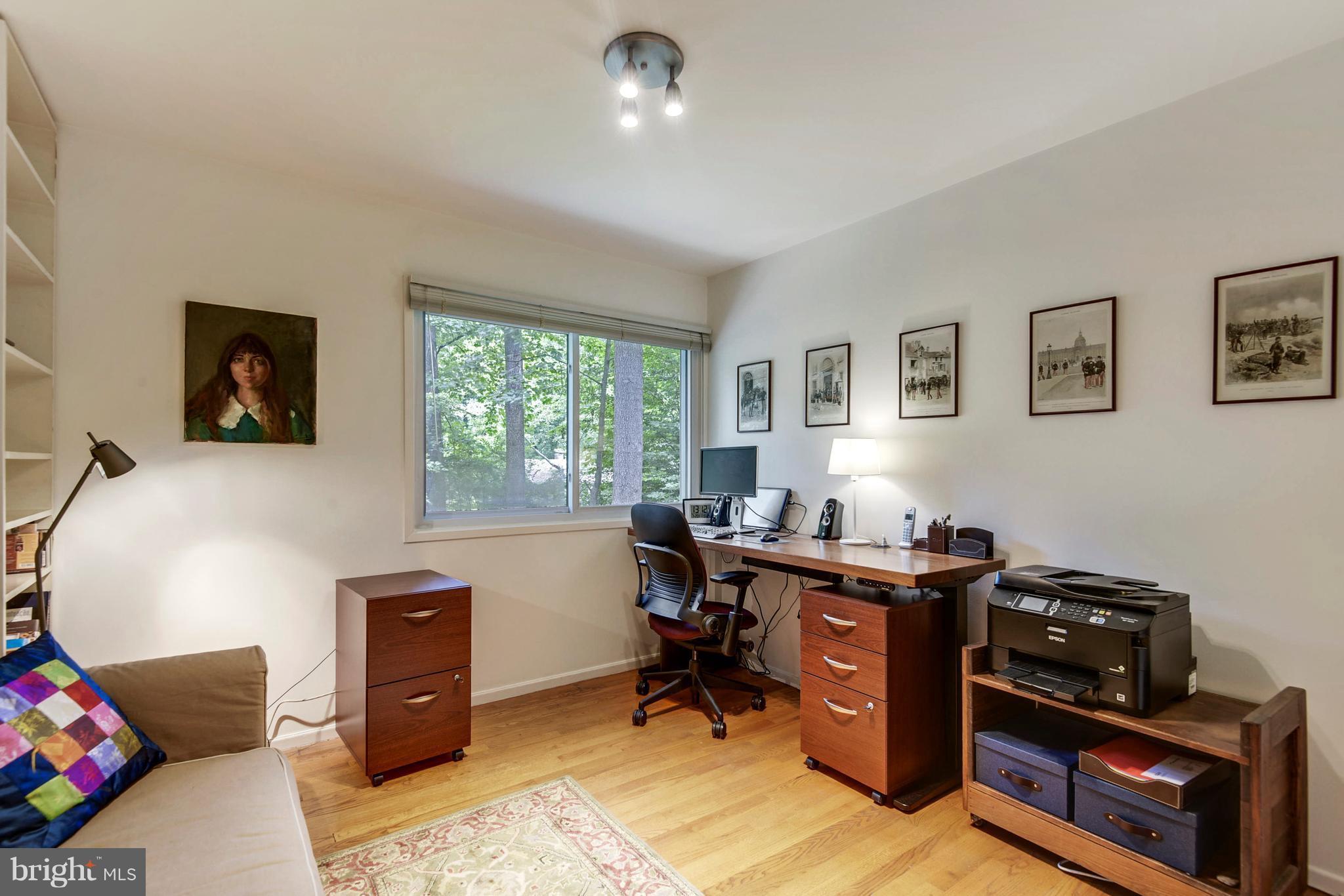 7511 Hamilton Spring Road Bethesda, MD 20817 - Photo 18 of 25