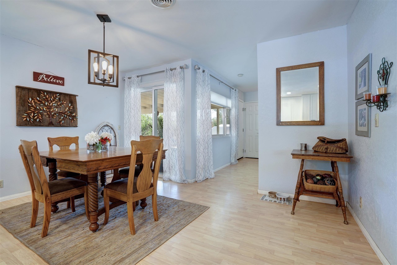 690 Amigos Road Ramona, CA 92065 - Photo 14 of 24 Gallery Image 14