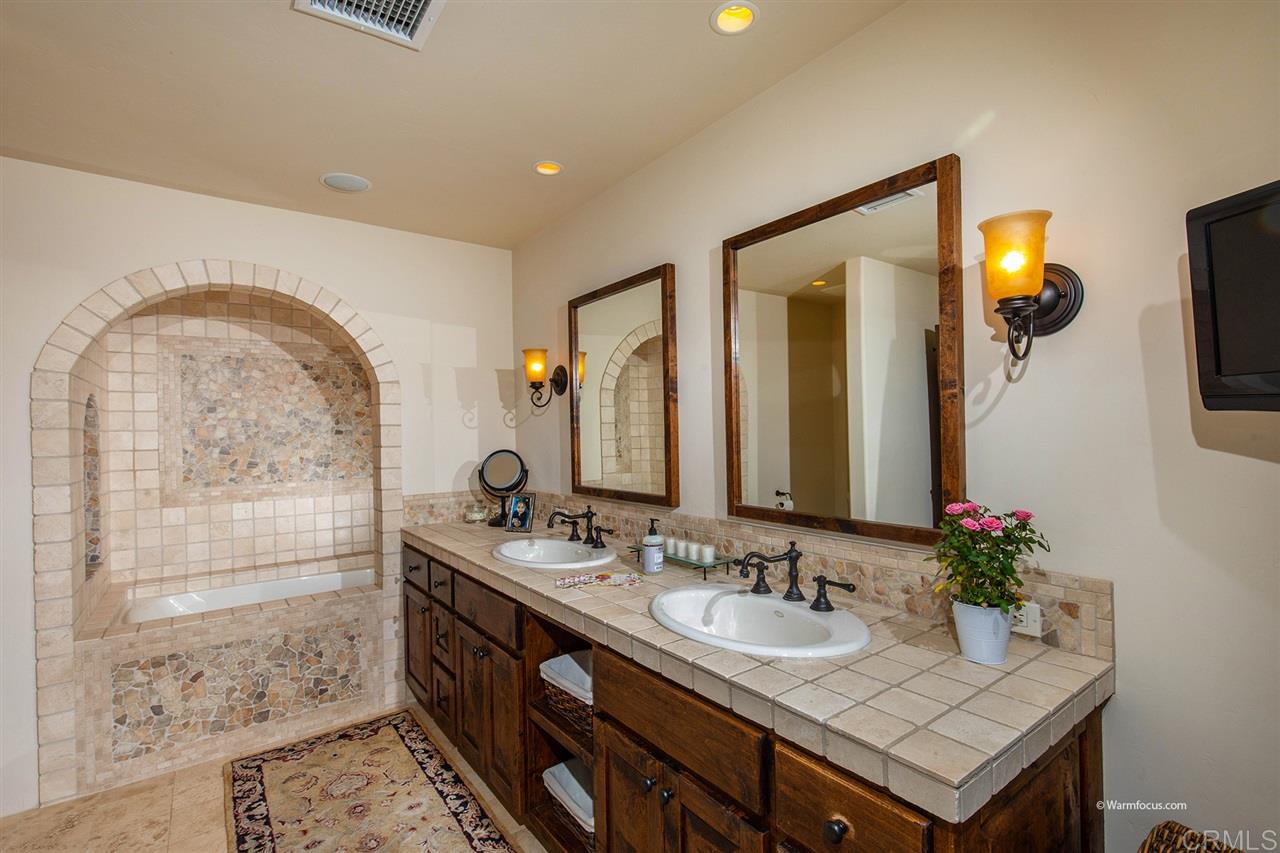 4860 La Jacaranda Rancho Santa Fe, CA 92067 - Photo 25 of 25