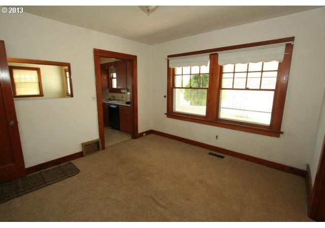62716 Higley Loop Moro, OR 97039 - Photo 5 of 14 Gallery Image 5