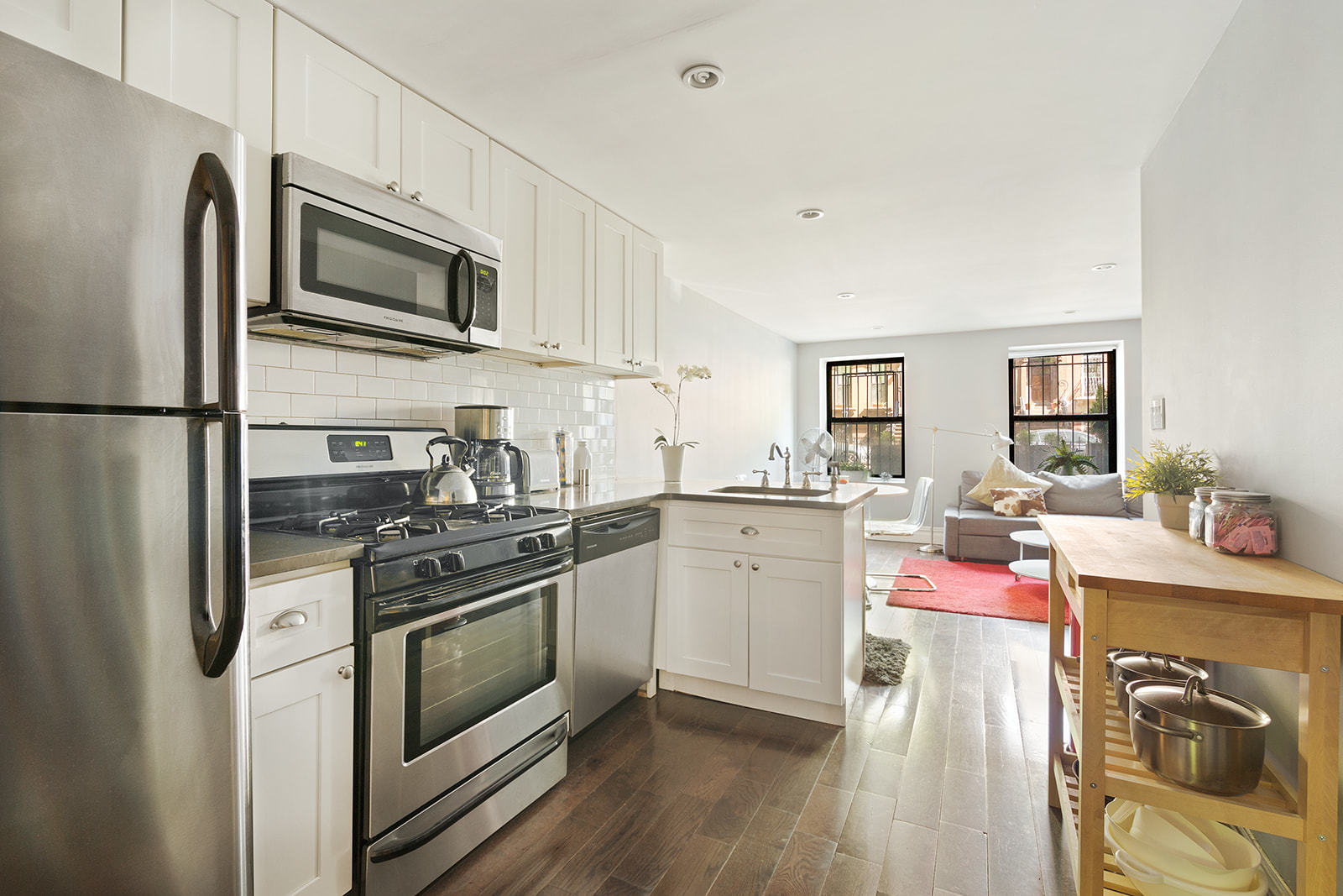 360 Macon Street Brooklyn, NY 11233 - Photo 12 of 15