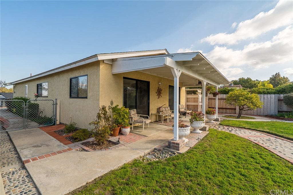 1207 Paseo Hermosa Oceanside, CA 92056 - Photo 20 of 23