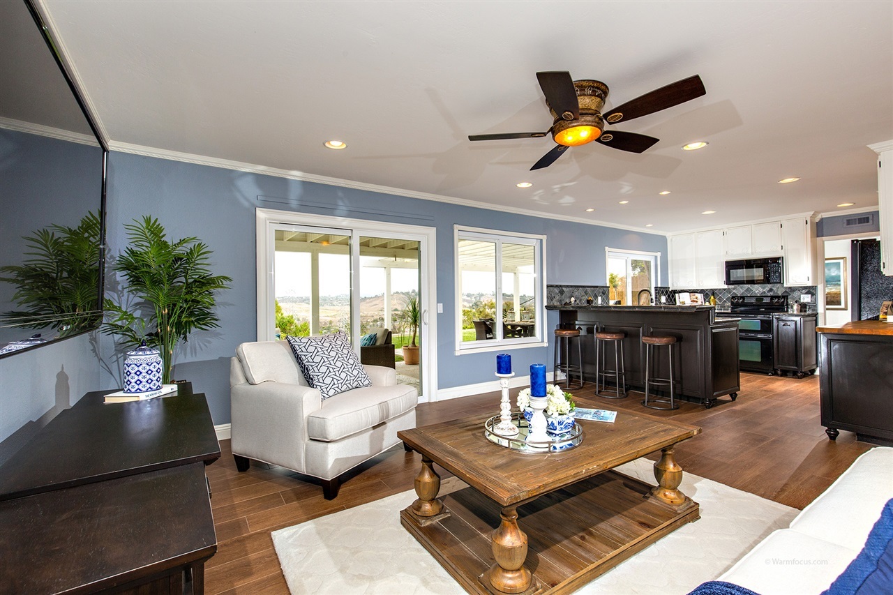 374 Mainsail Road Oceanside, CA 92054 - Photo 9 of 25