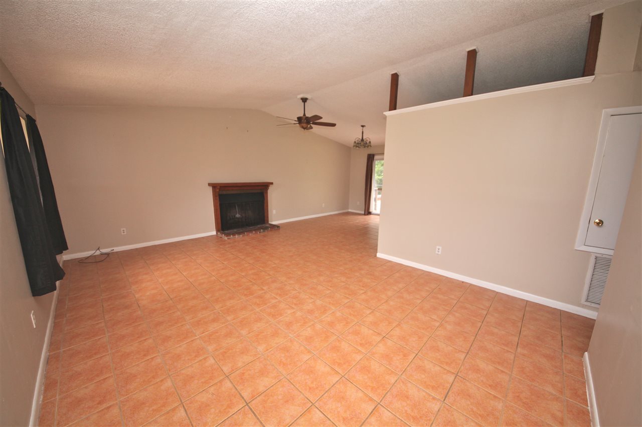 831 Queen Road St. Augustine, FL 32086 - Photo 3 of 12