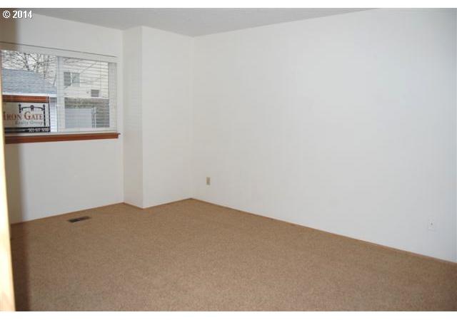15000 Southwest Farmington Road, Unit 7 Beaverton, OR 97007 - Photo 12 of 16 Gallery Image 12