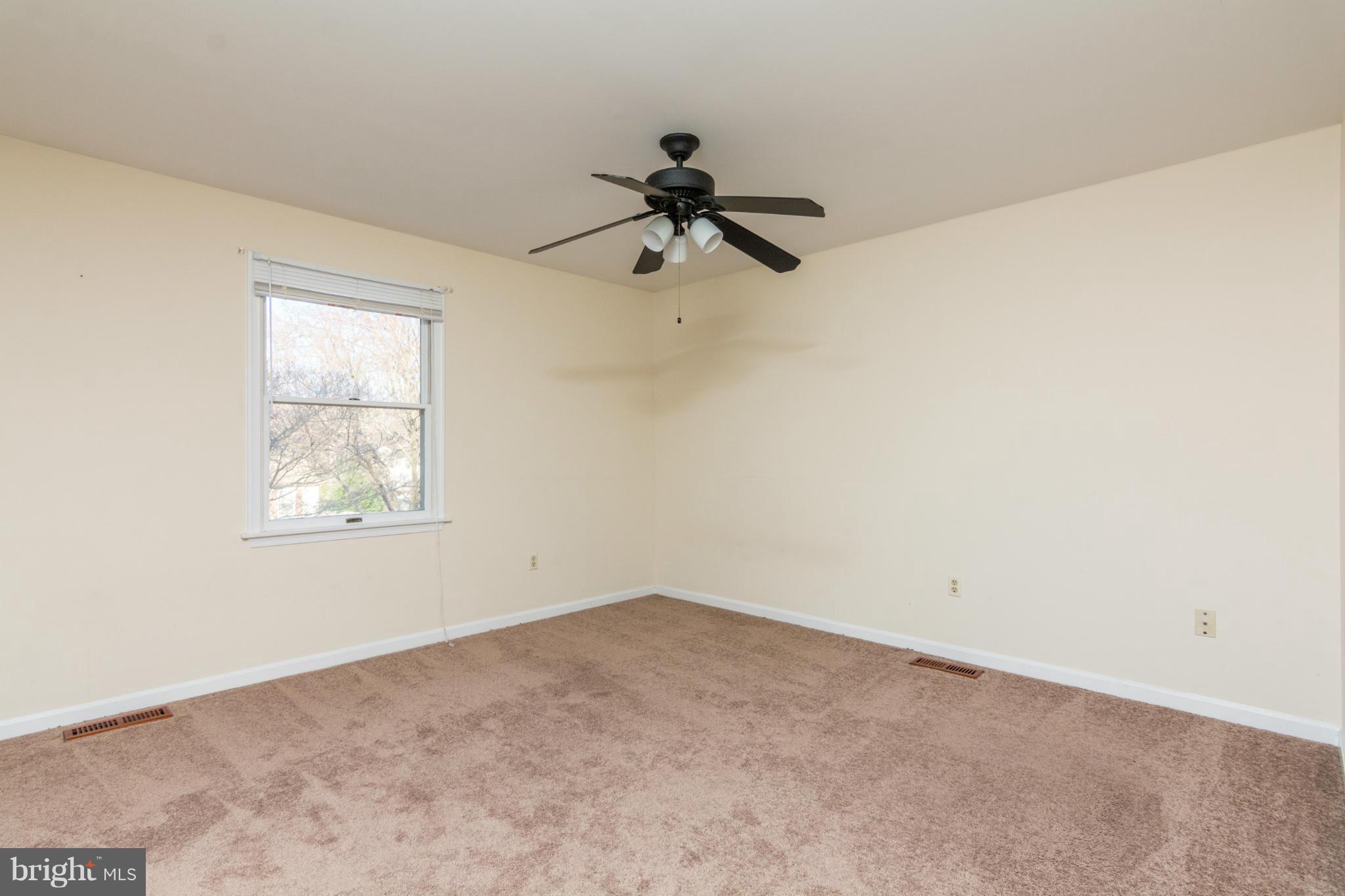 113 Foxwell Bend Road Glen Burnie, MD 21061 - Photo 13 of 19