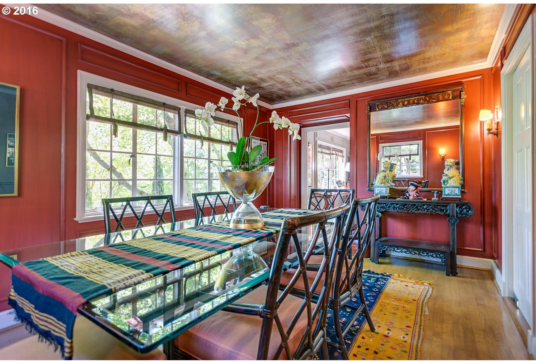 11828 Southwest Riverwood Road Portland, OR 97219 - Photo 17 of 31 Gallery Image 17