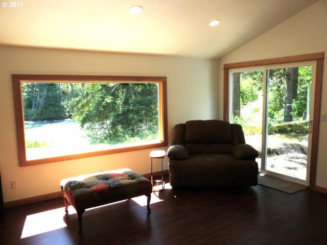 2297 Tucker Road Hood River, OR 97031 - Photo 15 of 15