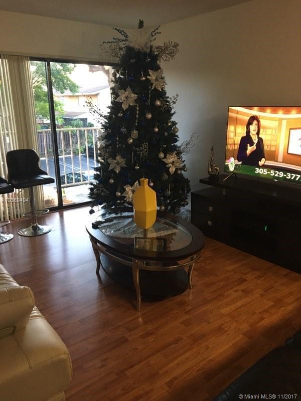 15600 Southwest 80th Street, Unit L203 Miami, FL 33193 - Photo 2 of 6