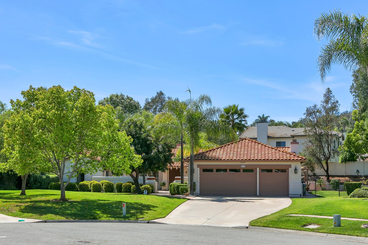 2281 Ritter Place Escondido, CA 92029 - Photo 1 of 25 Gallery Image 1