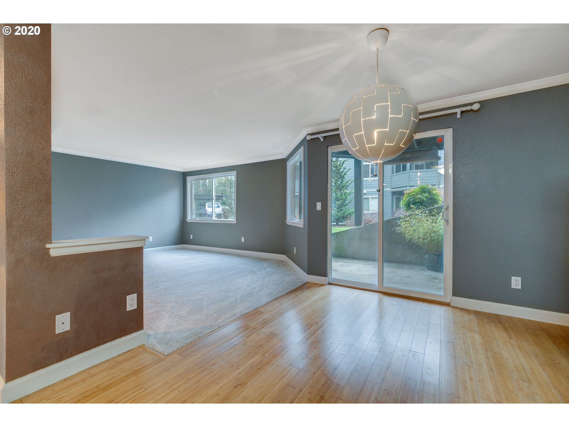 7937 Southwest 40th Avenue, Unit B Portland, OR 97219 - Photo 8 of 22