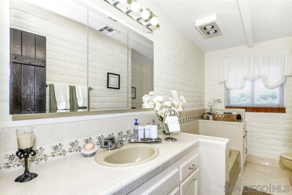 1528 Ashley Road Ramona, CA 92065 - Photo 14 of 24 Gallery Image 14