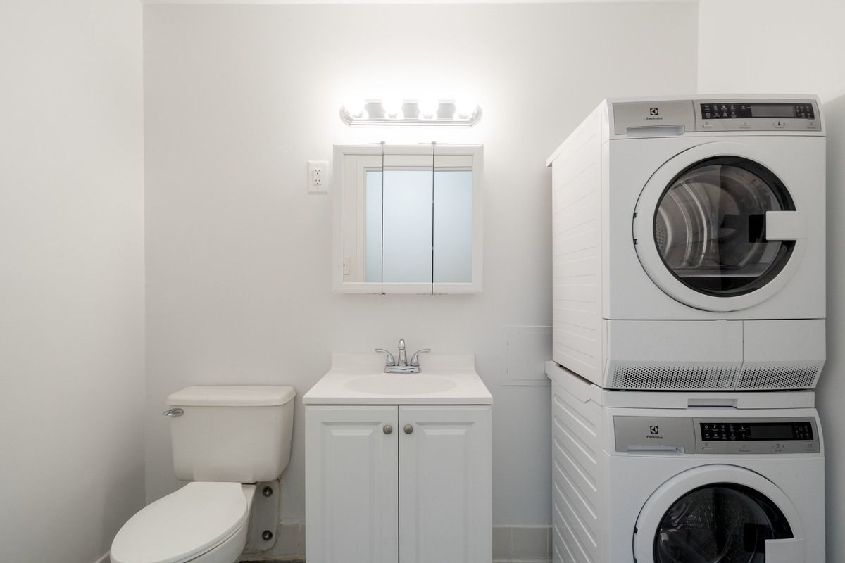 215 West 84th Street, Unit 127 Manhattan, NY 10024 - Photo 2 of 10