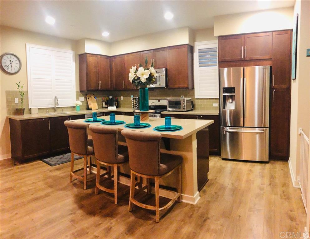 17 Alzada Street Rancho Mission Viejo, CA 92694 - Photo 5 of 20 Large quartz center island